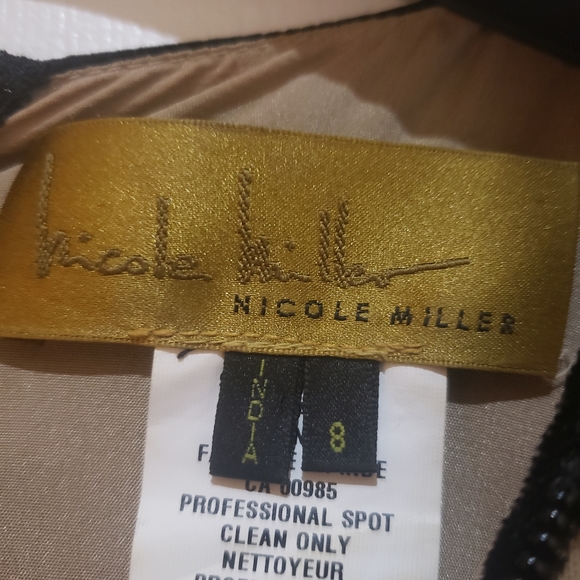 Black Velvet and Lace Gown - Picture 3 of 4